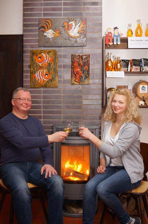 Gasthaus & Pension Lisas-Welt Wasserkuppe Ehrenberg  Esterno foto